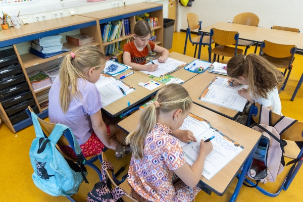 Wanneer zijn de schoolvakanties en studiedagen?