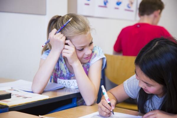 How do I schedule an appointment with school social services?